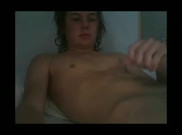Webcam Shave & Wank